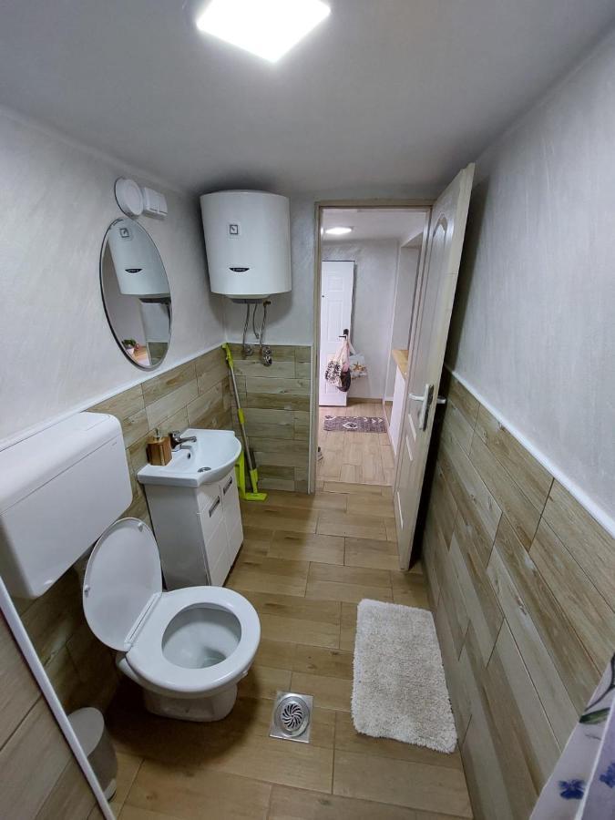 Apartmani Kuljanin دونيي ميلانوفاتس الغرفة الصورة